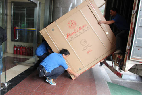 佳县钢琴贵重工艺品无忧运